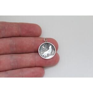 Sterling Silver Howling Wolf Charm